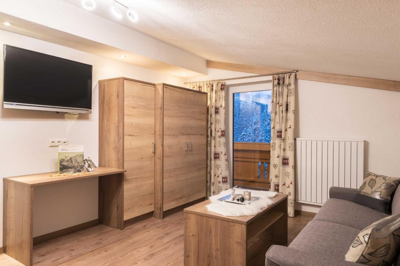 Bergspitz Luxury Appartement Warth  ภายนอก รูปภาพ